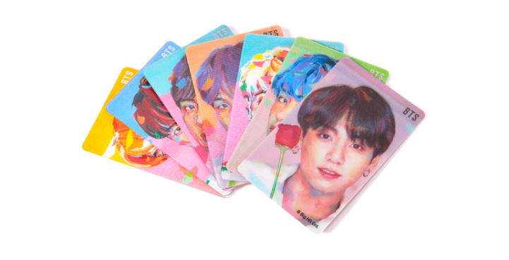 BTSxMTPR_Boy-with-Luv_potocard